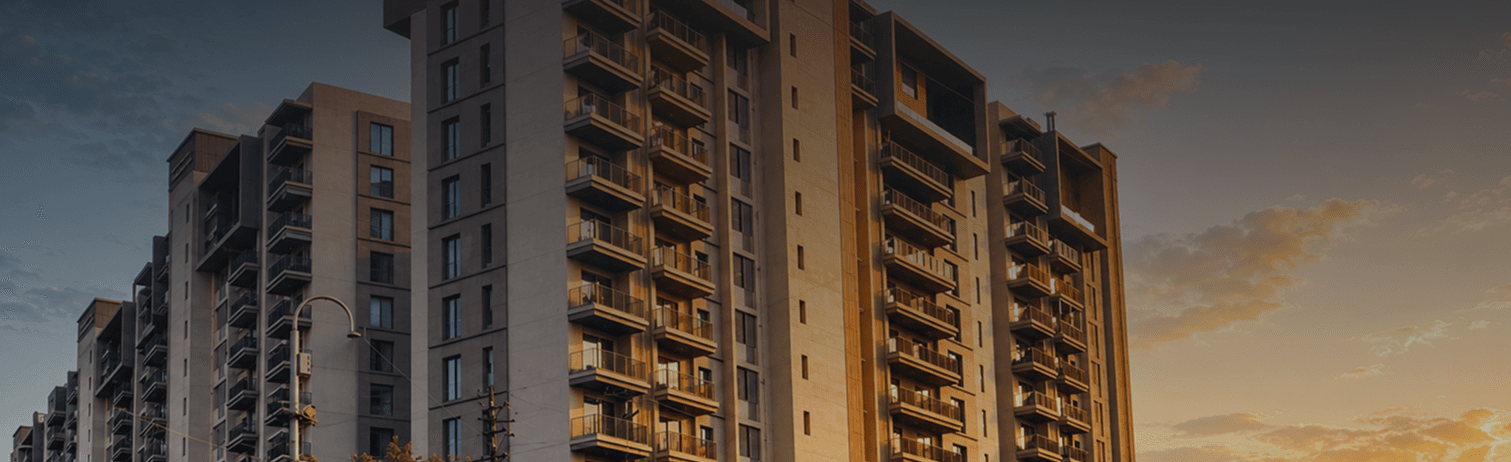 Curated Estates Background
